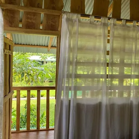 Rustic Wooden Little House Close To The Beach Uvita Exterior foto