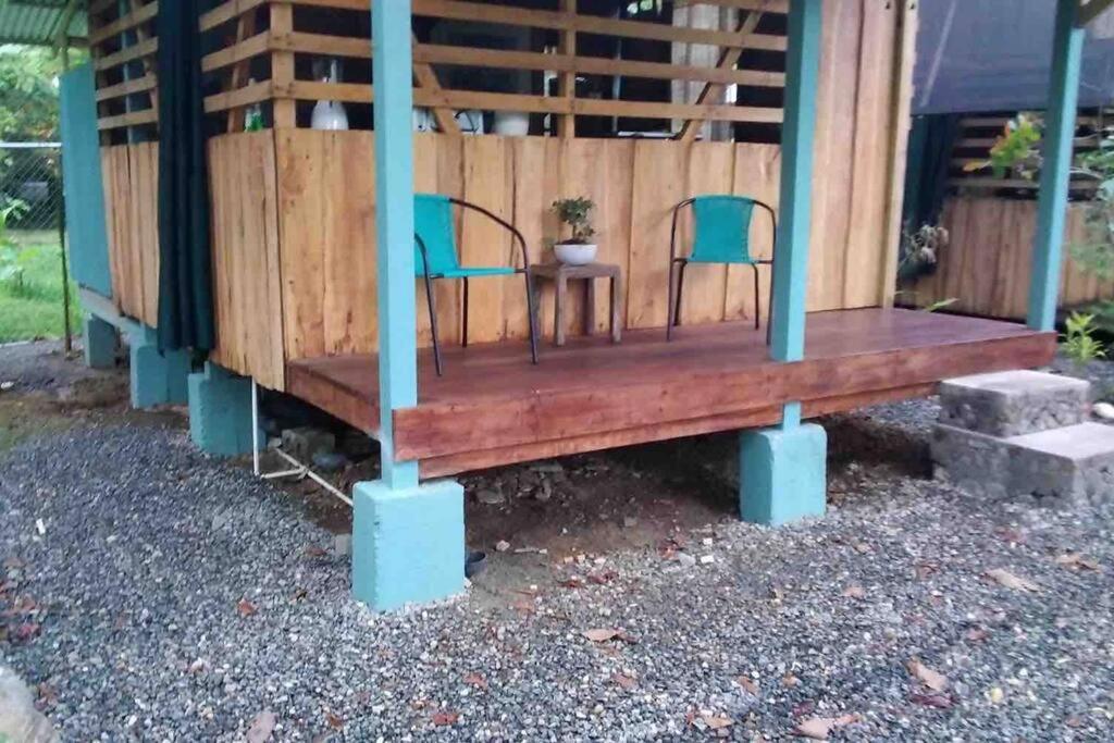 Apartment Rustic Wooden Little House Close To The Uvita